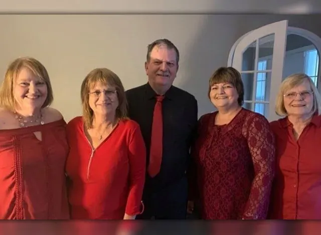 family-feud Nichols family team