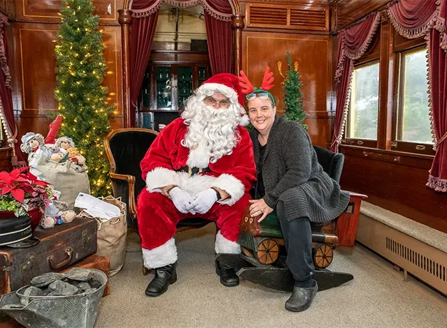 RMEO-North-Pole-Express Sanata on the North Pole Express - Smiths Falls
