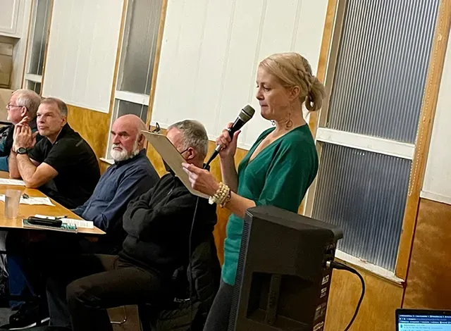 BLAH-Pannel BLAH and The Table Pannel