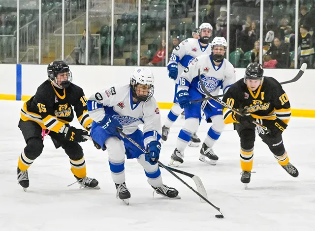 Smiths Falls Bears vs. Navan Grads.