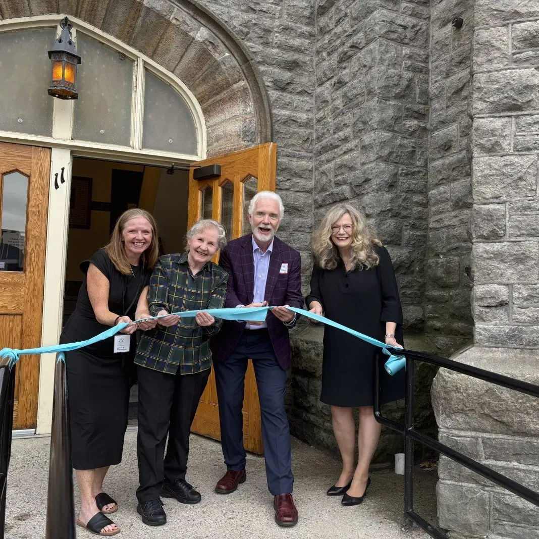 Ribbon cutting for the Smiths Falls Day Hospice.