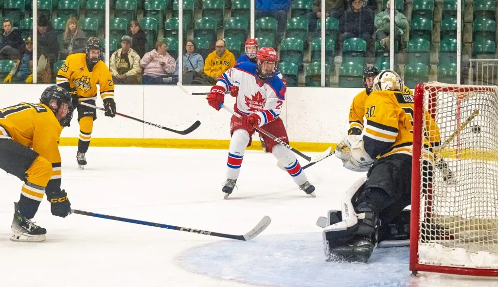 Smiths Falls Bears vs Rockland Nationals Oct. 10, 2025.