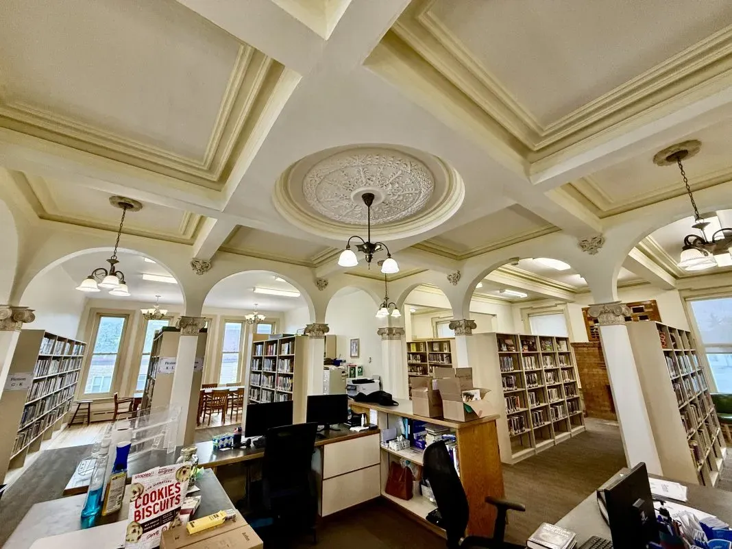 Library 2 Smiths Falls Public Library interior