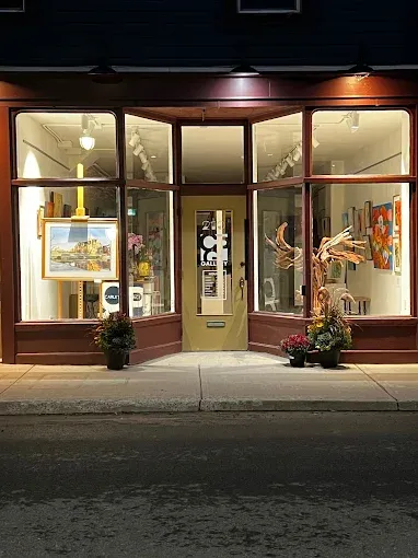 Nathan Sloniowski Trio and Carleton Place Gallery host Christmas benefit for Carleton Place Youth Centre