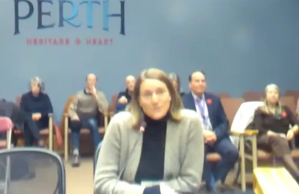  speaks with Perth council on climate action