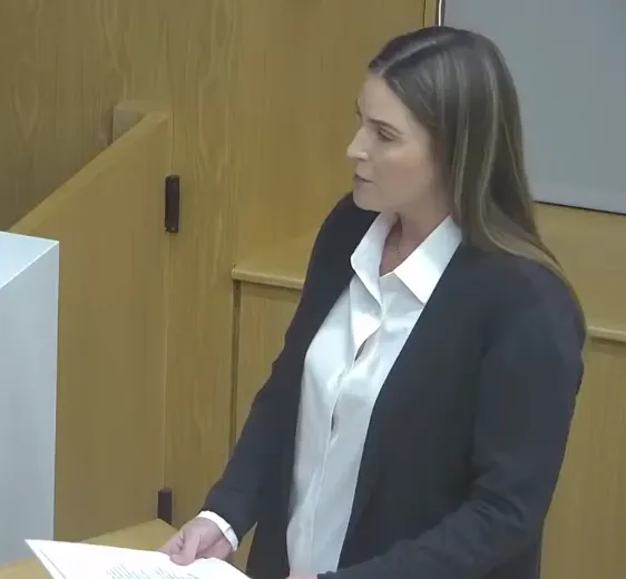 Abby of KHSC talks Smiths Falls residents at Kingston Hospital