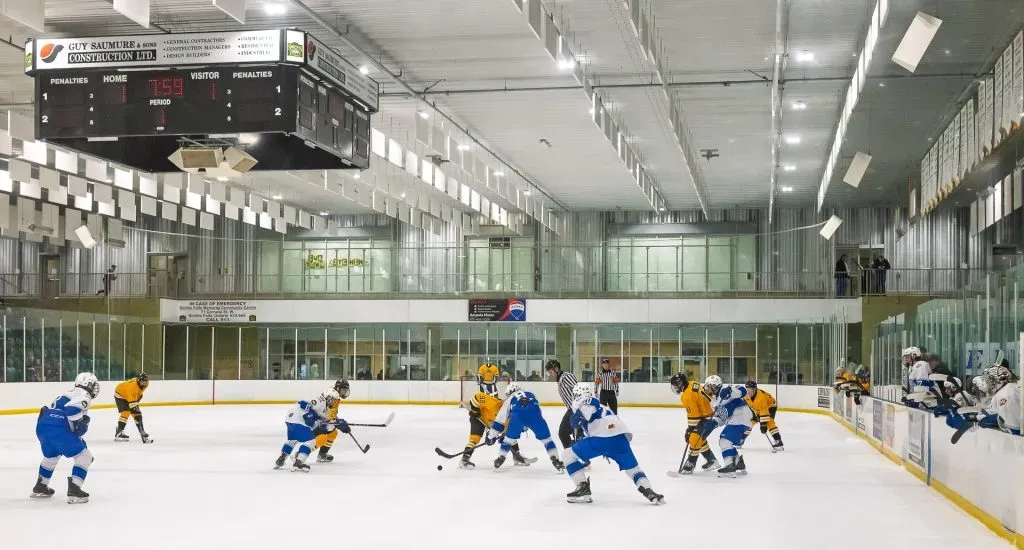 Smiths Falls Bears vs. Navan Grads Dec. 5, 2025