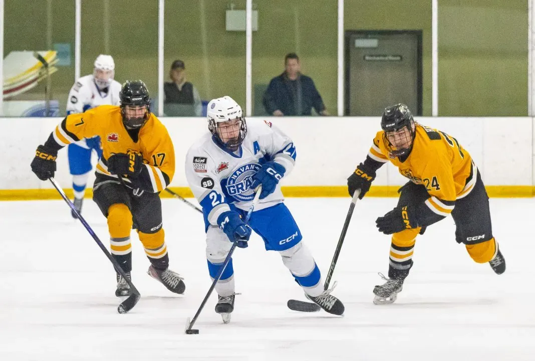 Smiths Falls Bears vs. Navan Grads Dec. 5, 2025