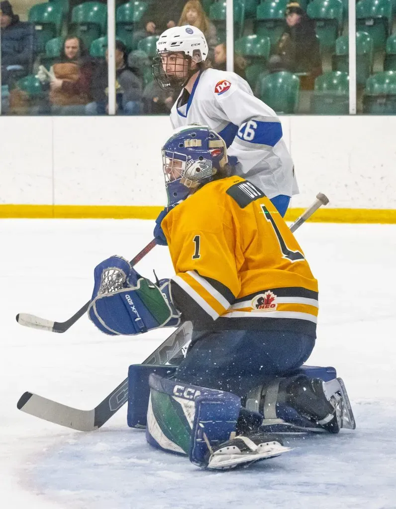 Smiths Falls Bears vs. Navan Grads Dec. 5, 2025
